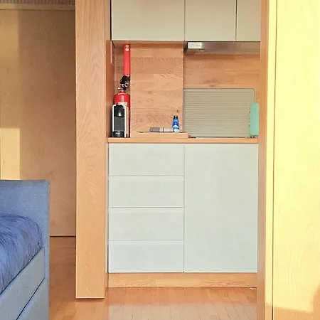 IH Apartments, Studios&Suites-2